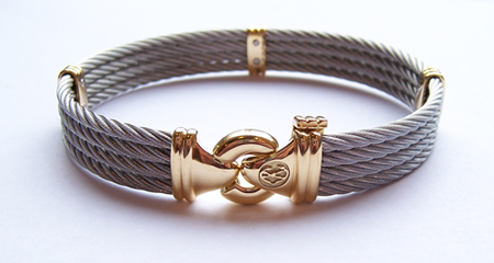servet Kapper gunstig Charriol Celtic Classique Men's Collection 18kt Yellow Gold & Stainless  Steel Cable 8 inch Bangle Bracelet